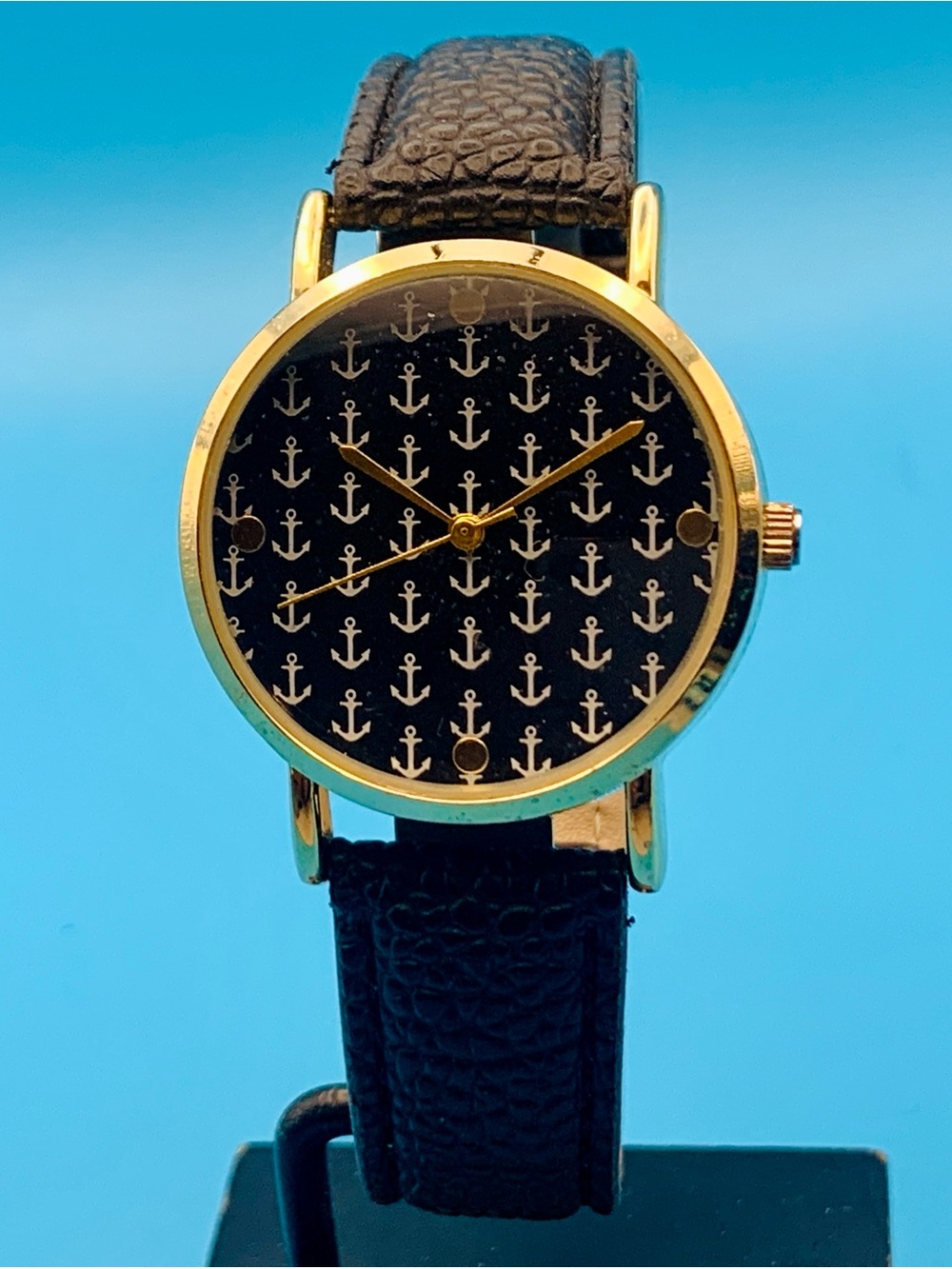 GENEVA Women’s Fashion Quartz Wristwatch Sailing Anchor Theme Works New Battery
